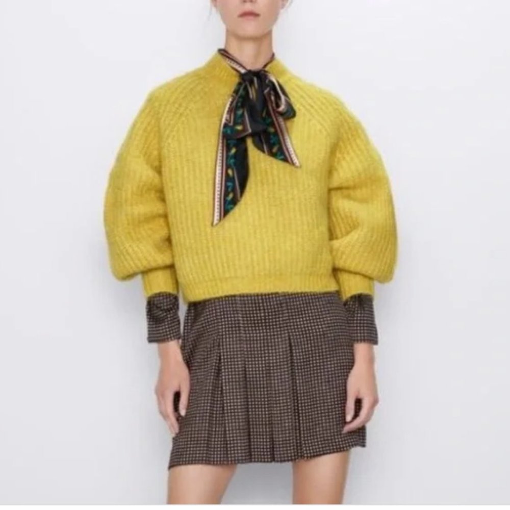 Zara Yellow Balloon Sleeve Mock Neck Cropped Sweater Size Small EUC